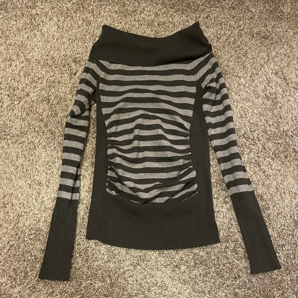 Bongo Grey Striped Womens S Turtle Neck Sweater